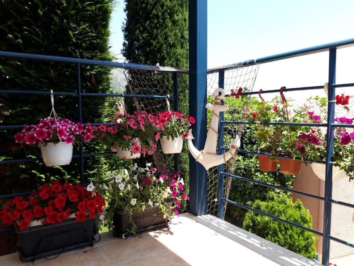 Bohemia Beach House Comfortable Villa On The Beautiful North East Coast Mparmpati Eksteriør billede
